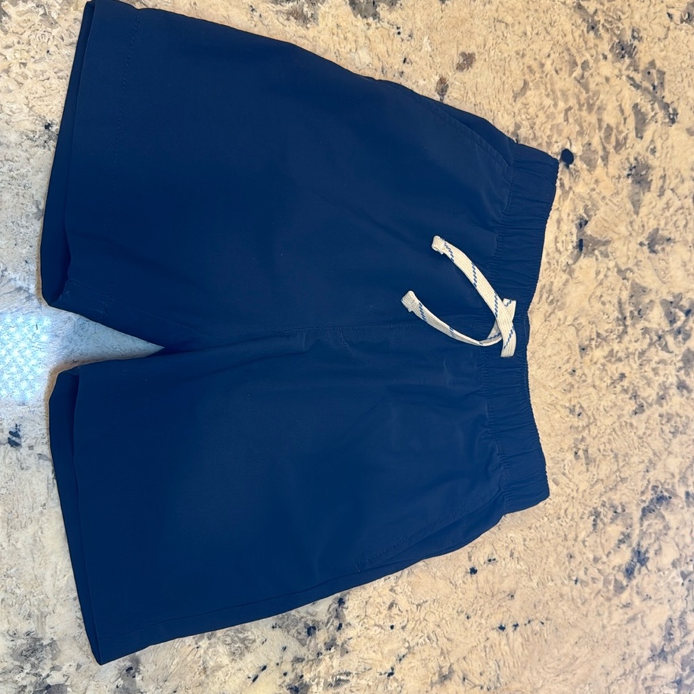 Crewcuts active pull-on shorts size 8
